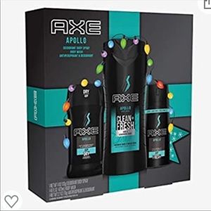 NWT 3 Pieces Axe Set